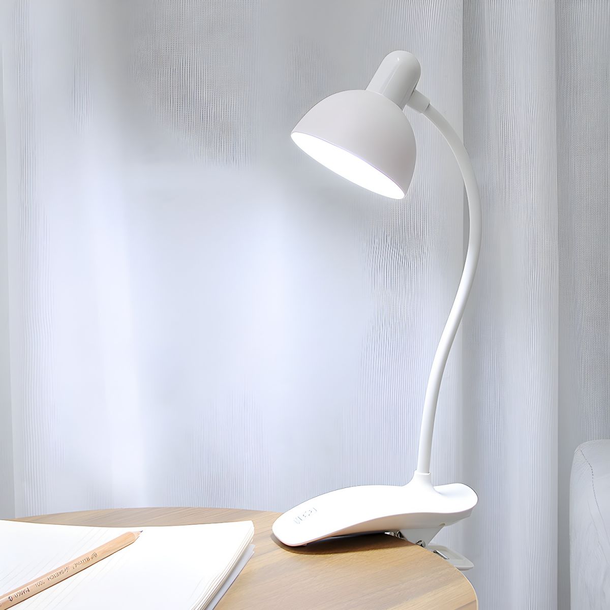 Clamp Lamp with LED Flexible Gooseneck Modern Design | Orenia