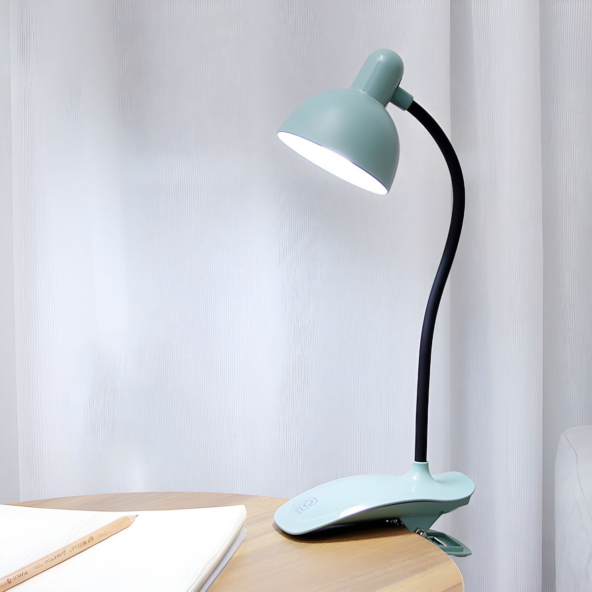 Clamp Lamp with LED Flexible Gooseneck Modern Design | Orenia