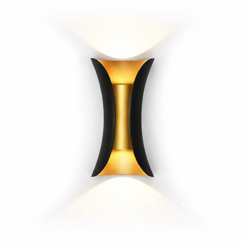 Curved LED Wall Light Outdoor | Noxela