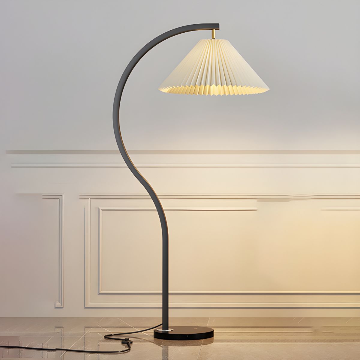 Floor Lamp Metal Frame Nordic Style | Valmora