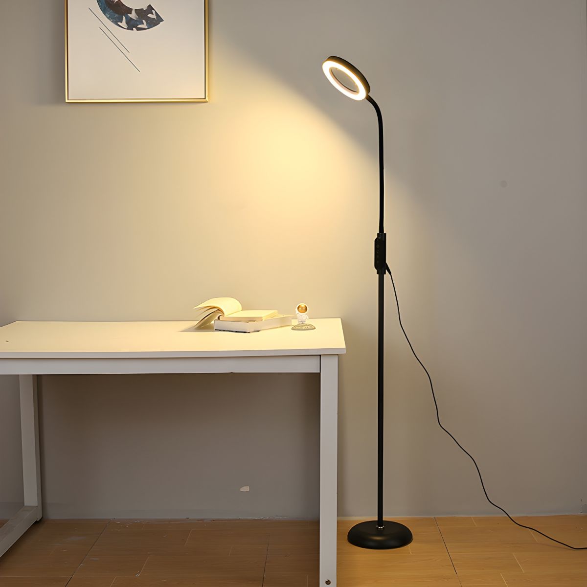 Floor Lamp Metal LED in Modern Style | Cironi
