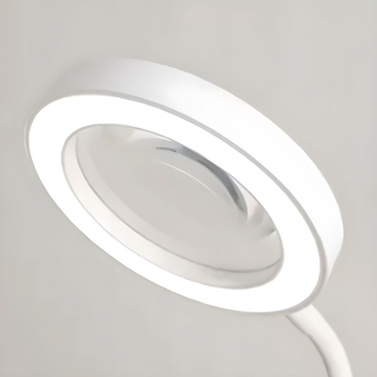 Floor Lamp Metal LED in Modern Style | Cironi