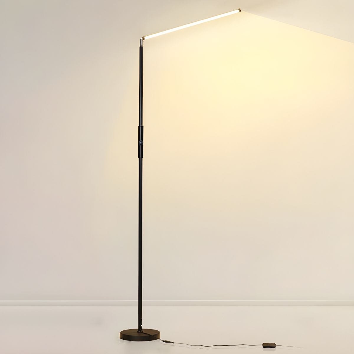 Floor Lamp Metal Linear Design Modern Living | Renivo