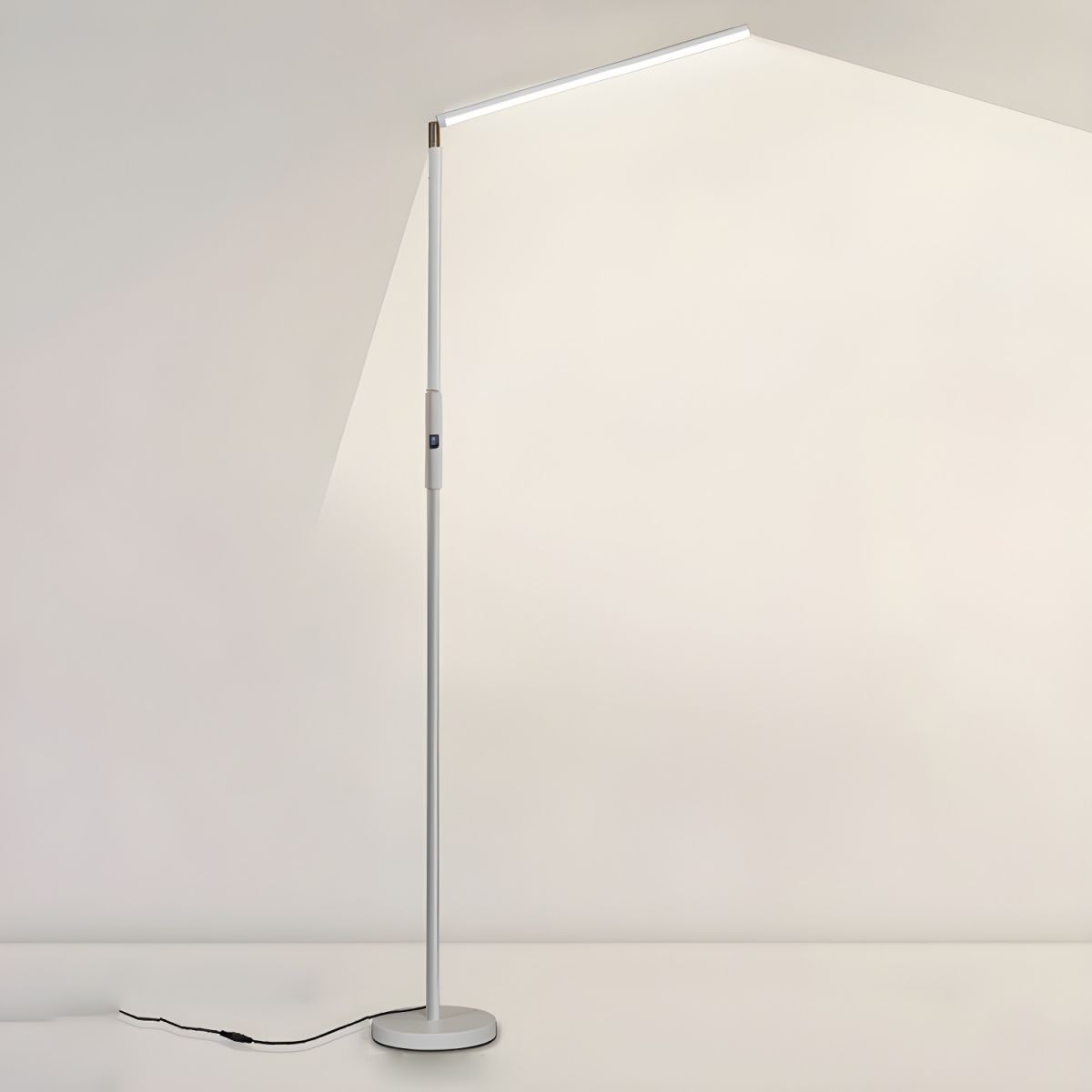 Floor Lamp Metal Linear Design Modern Living | Renivo