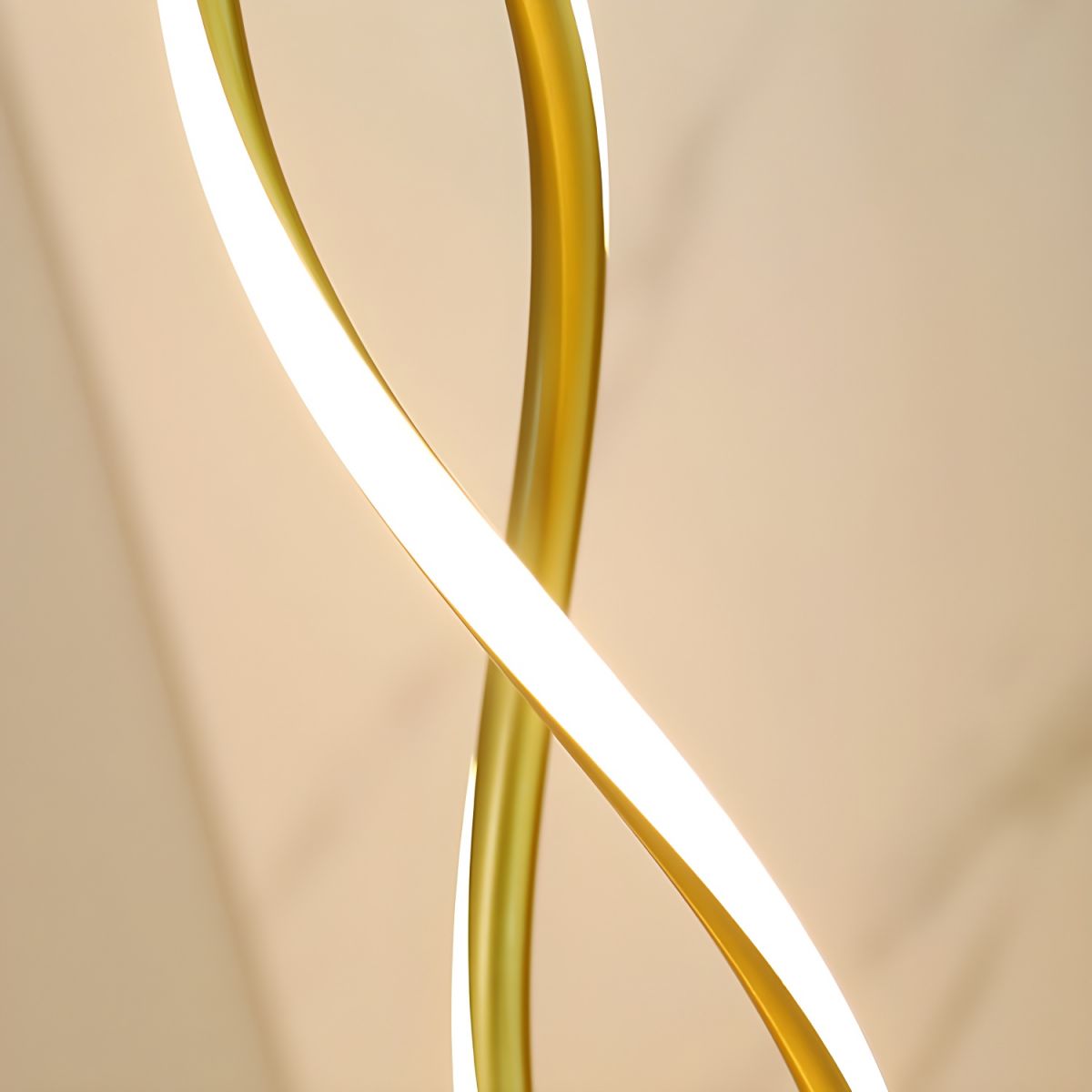 Floor Lamp Metal Linear Modern Design | Vareli