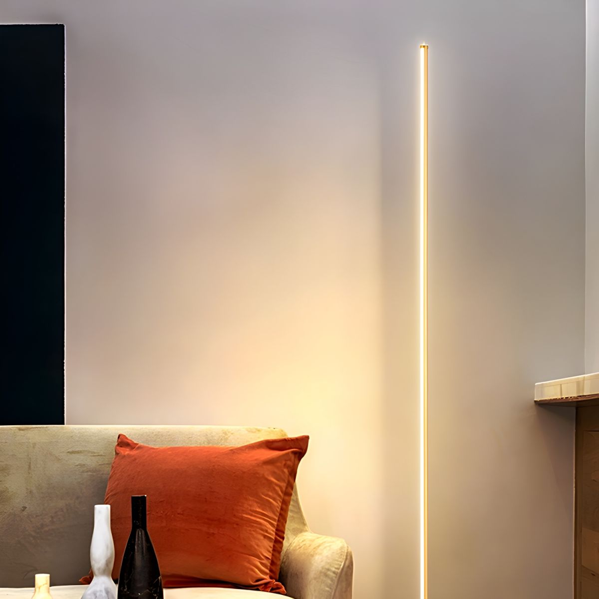 Floor Lamp Metal Linear Shape Modern Design | Varelo