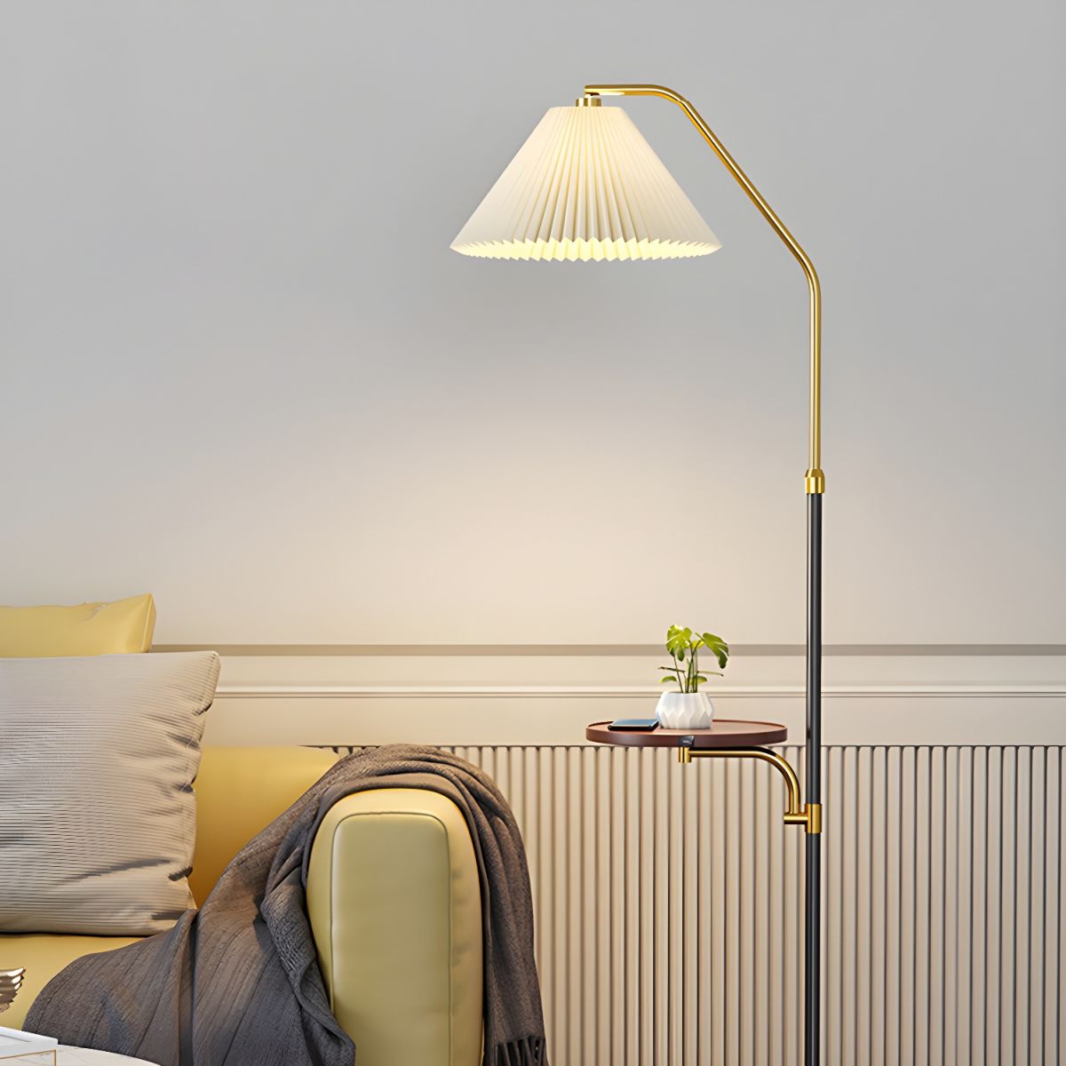 Floor Lamp with Black Tray Table Modern Style | Tenaro