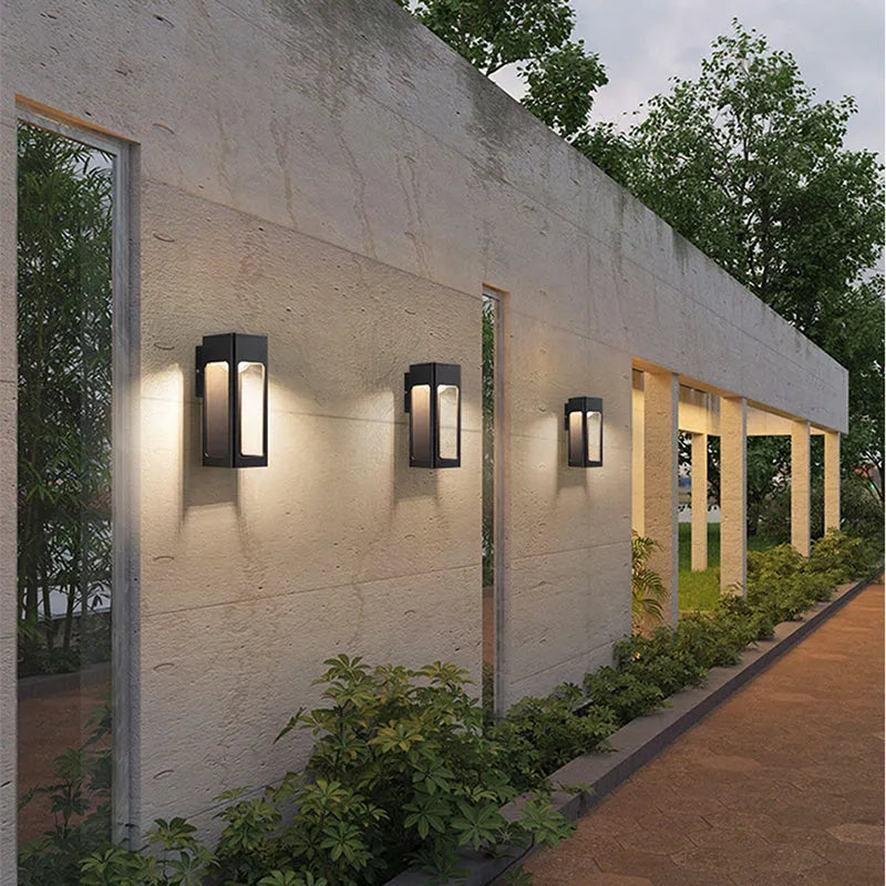 Metal LED Wall Light Outdoor Minimalist Design | Solitha
