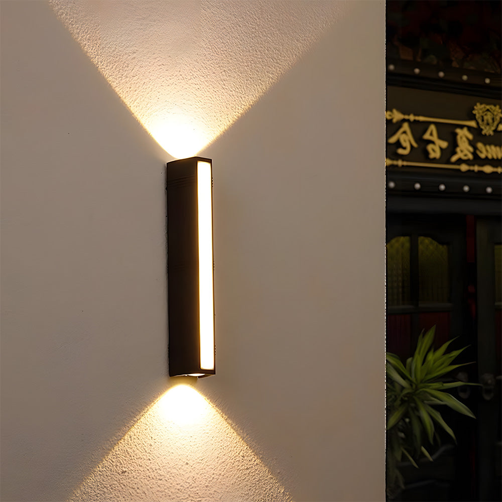 Outdoor Light LED Outdoor Wall Light Tube Minimalist | Brilora