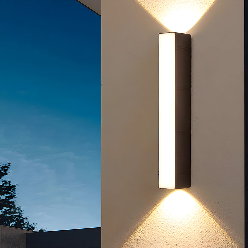 Outdoor Light LED Outdoor Wall Light Tube Minimalist | Brilora