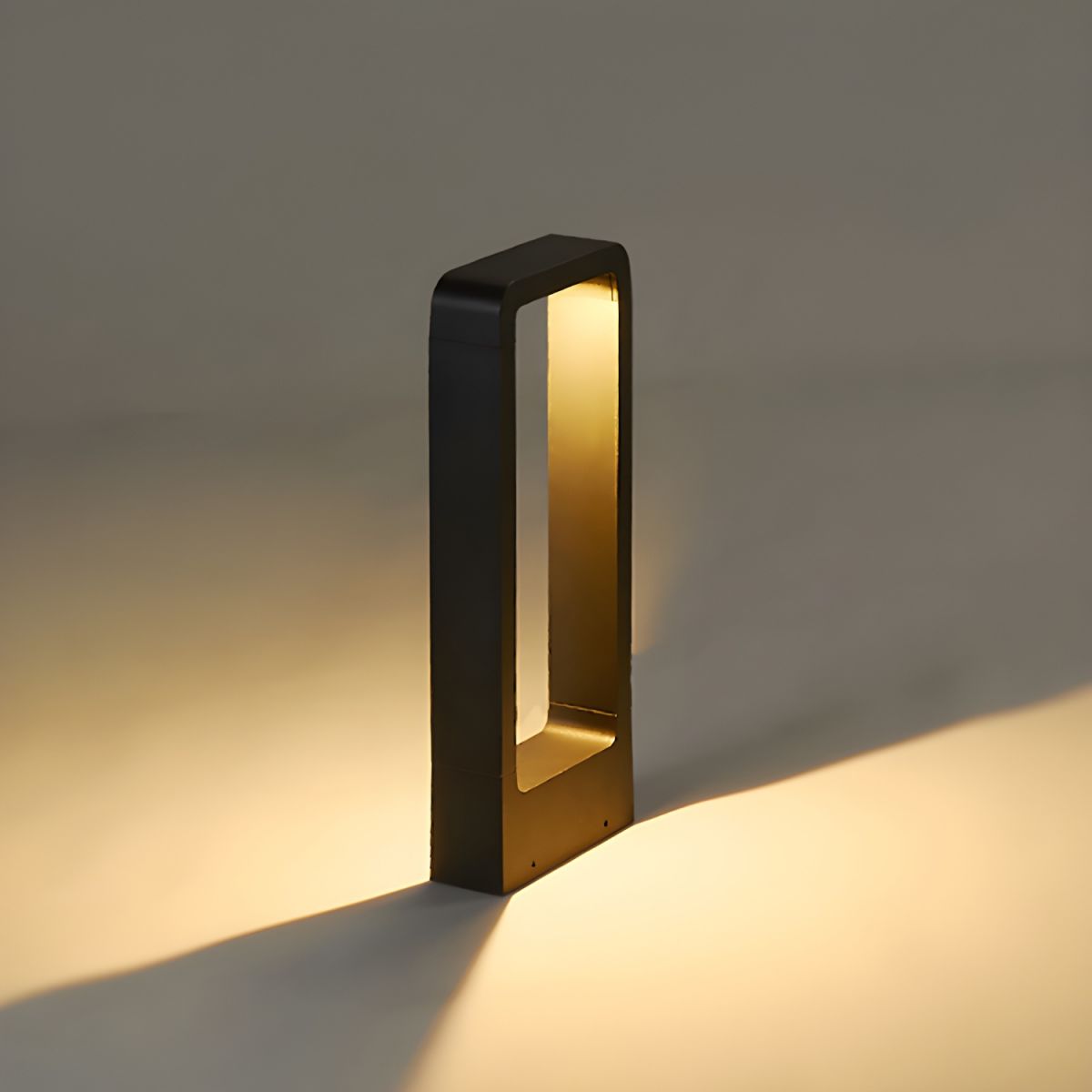 Outdoor Light Metal Pillar with Glass Shade | Clyvon