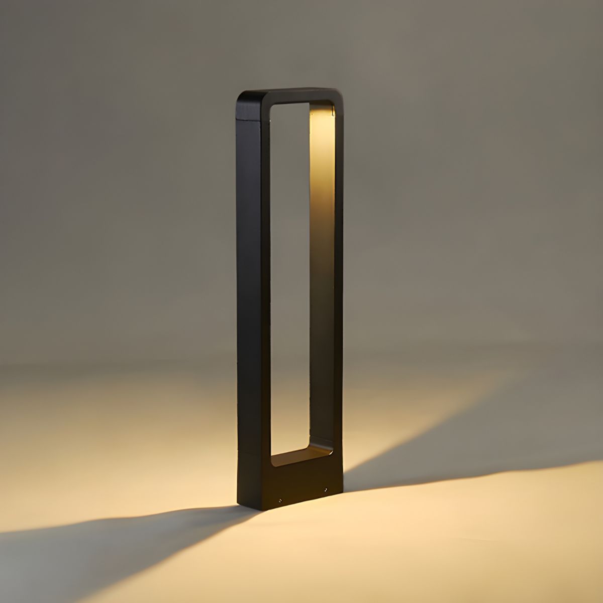 Outdoor Light Metal Pillar with Glass Shade | Clyvon