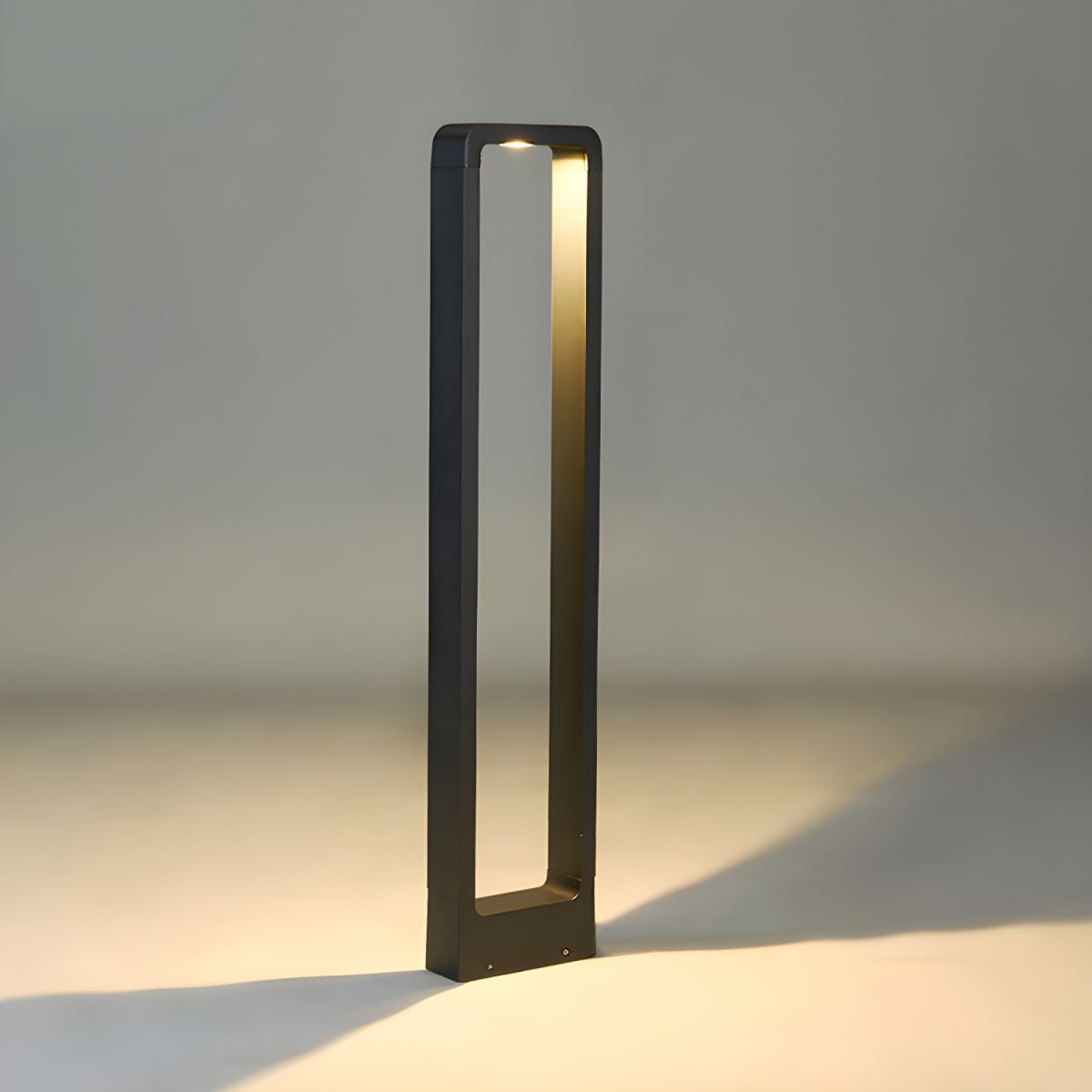 Outdoor Light Metal Pillar with Glass Shade | Clyvon