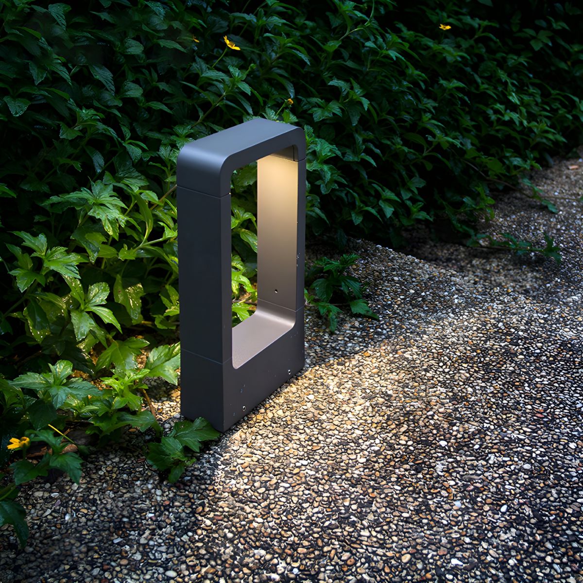 Outdoor Light Metal Pillar with Glass Shade | Clyvon