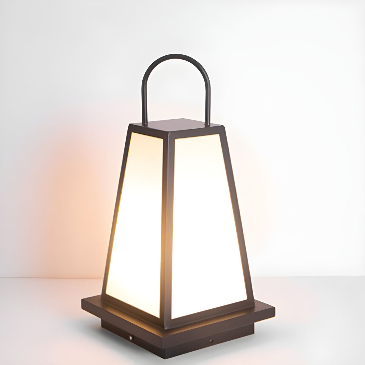 Outdoor Light Pillar Lamp Metal Solar Waterproof | Zarvio