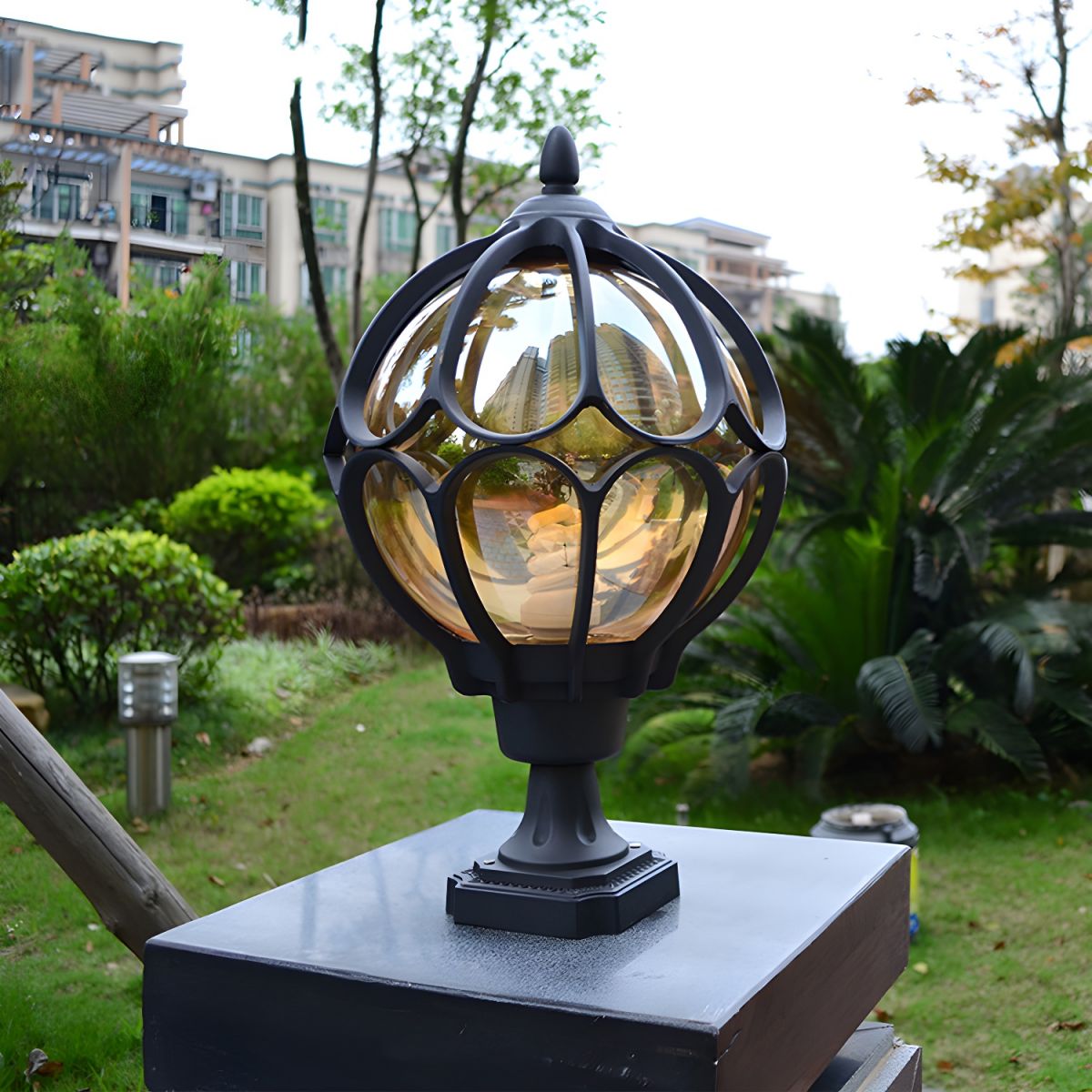 Outdoor Light Round Ceiling Light Nordic Style | Fynora