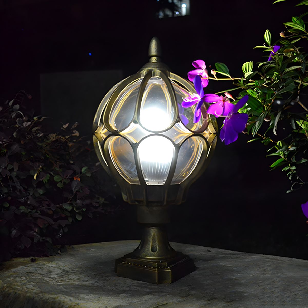 Outdoor Light Round Ceiling Light Nordic Style | Fynora