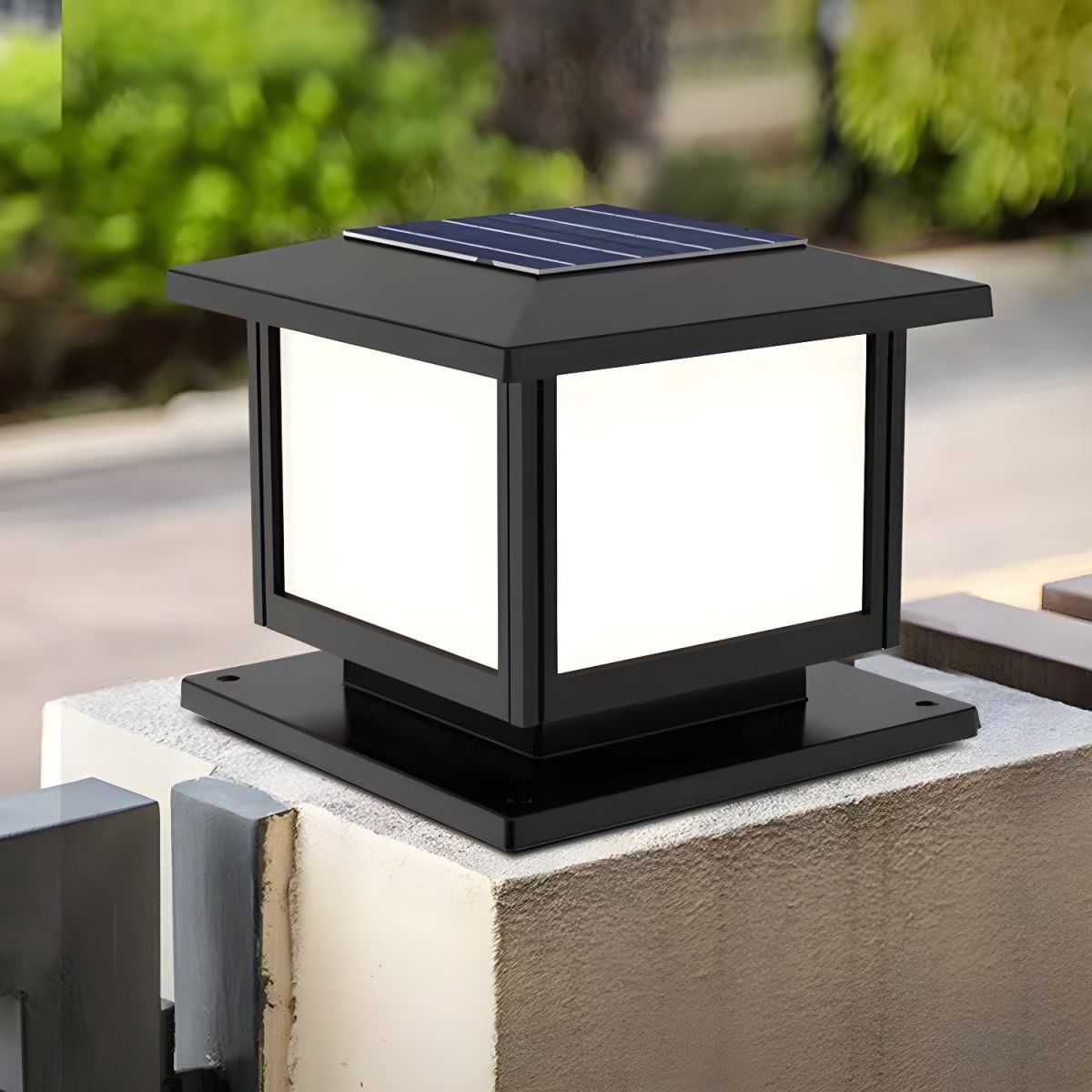 Outdoor Light Solar LED with Colour Changing Feature | Solaro