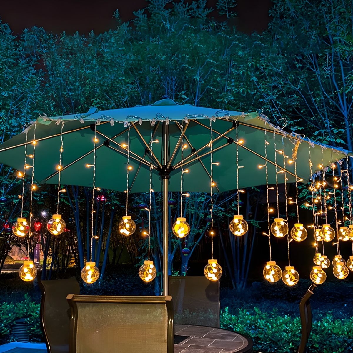 Outdoor Light Solar String Warm LED Glow | Clario
