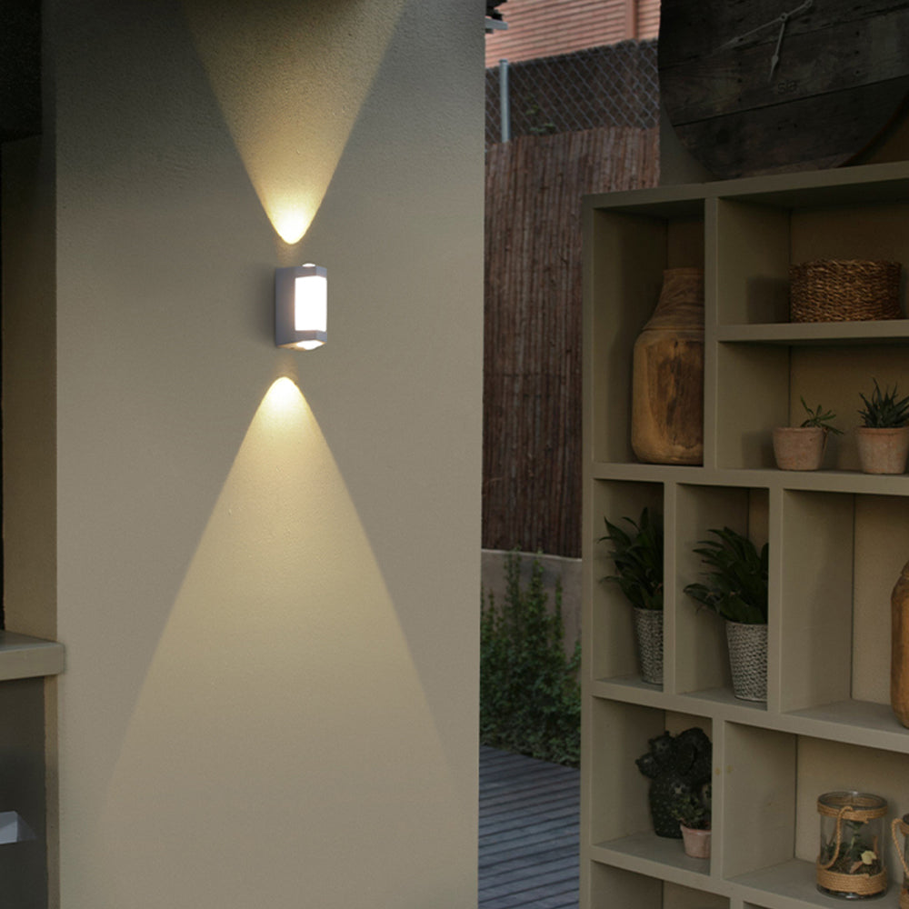 Outdoor Light Waterproof Acrylic Nordic Minimalist Design | Arcten