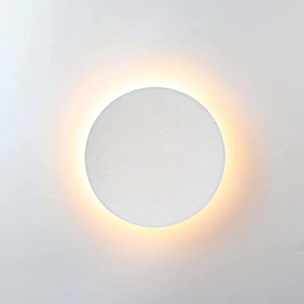 Outdoor Wall Light LED Metal Minimalist Design | Skandor