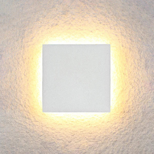 Outdoor Wall Light LED Metal Minimalist Design | Skandor