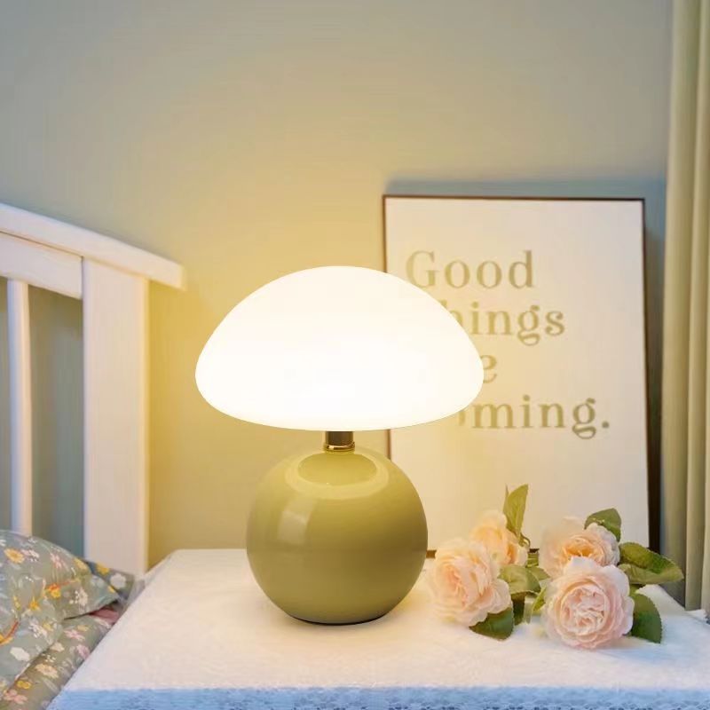 Table Lamp Ceramic LED in Modern Style | Caverno