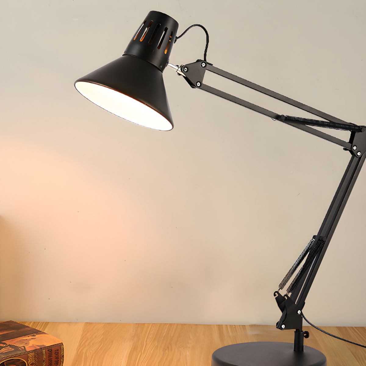Table Lamp Nordic Style with Metal Cone Shade | Rovano