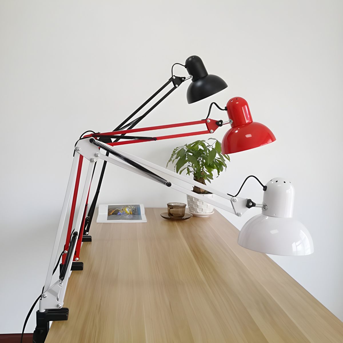 Table Lamp with Adjustable Clamp Modern Metal | Zeymar
