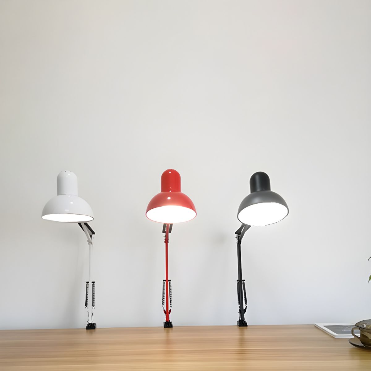 Table Lamp with Adjustable Clamp Modern Metal | Zeymar
