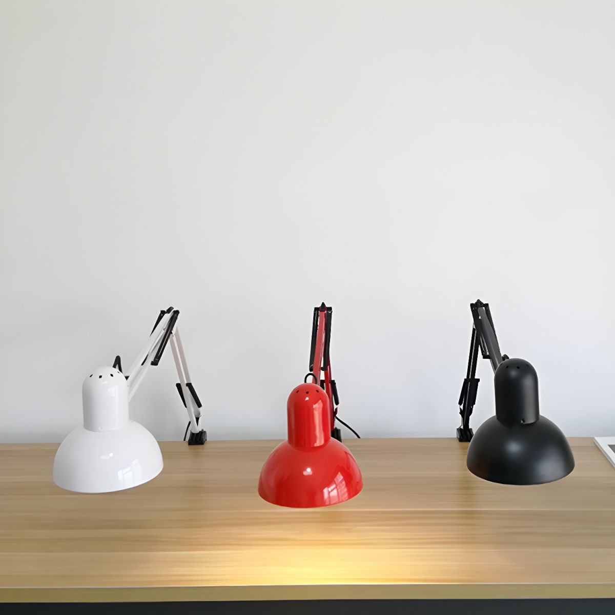 Table Lamp with Adjustable Clamp Modern Metal | Zeymar