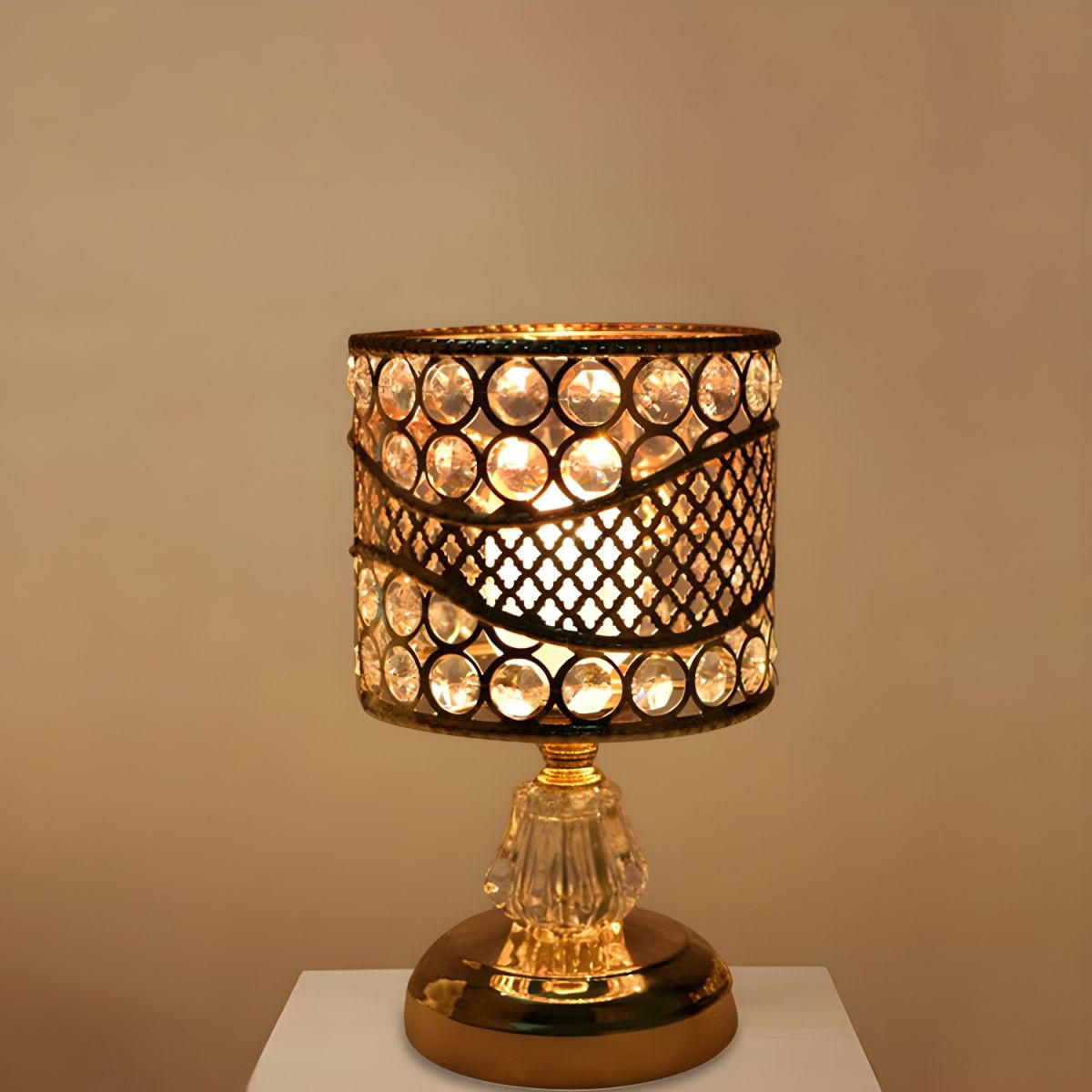 Table Lamp with Crystal Shade Modern Gold Design | Cyrina