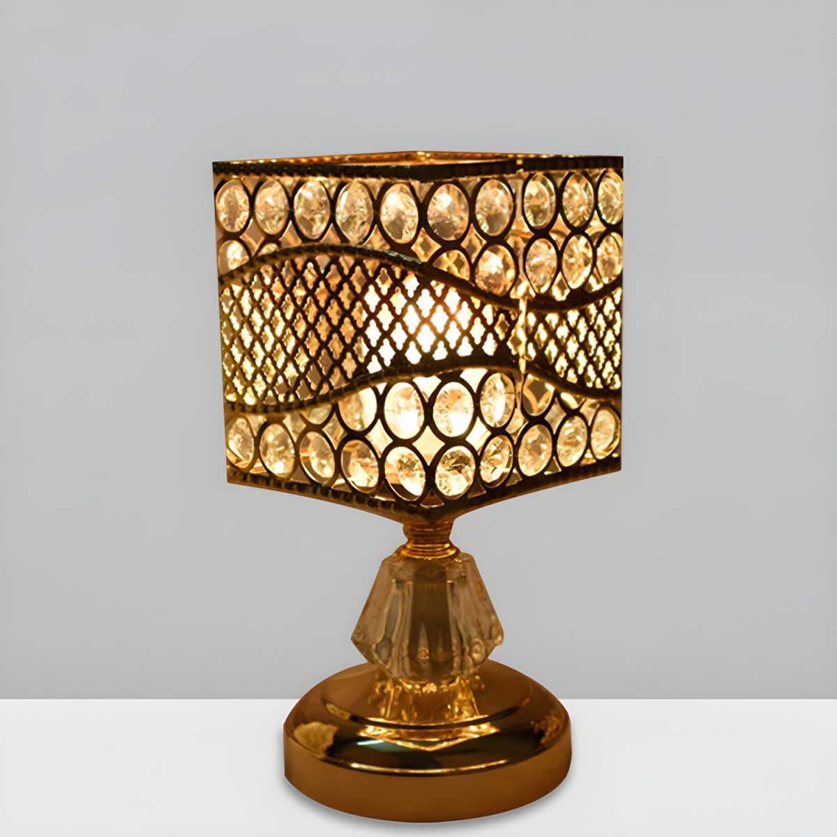 Table Lamp with Crystal Shade Modern Gold Design | Cyrina