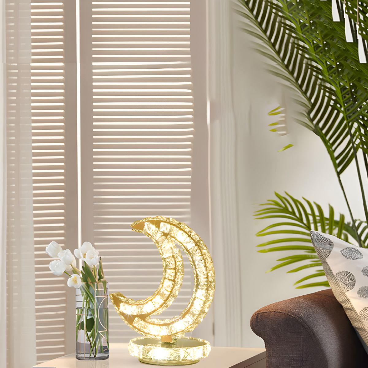 Table Lamp with Crystal Shades Modern Ambient Light | Veylorn
