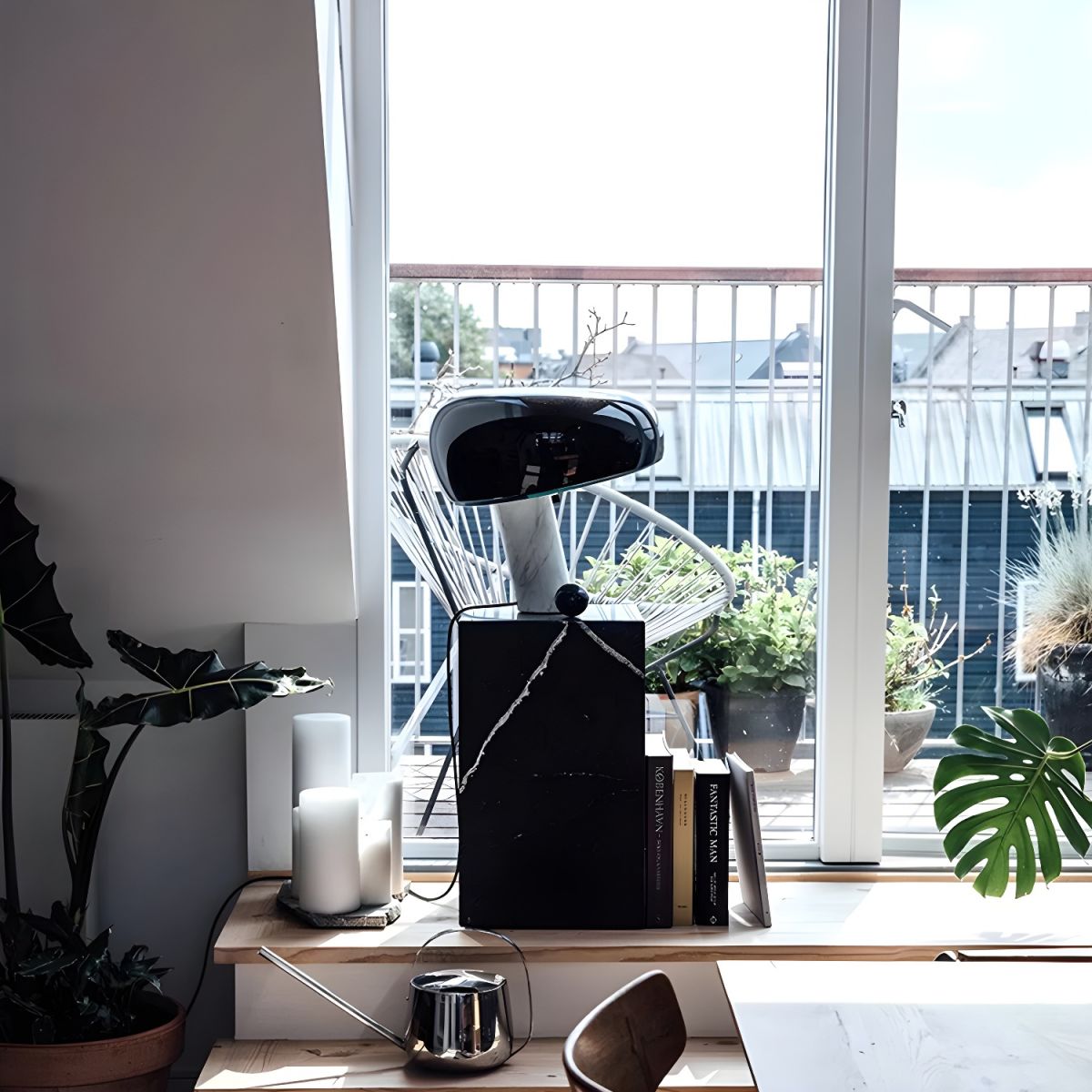 Table_Lamp_with_Dome_Shade_Nordic_Modern_Design_Norvio_