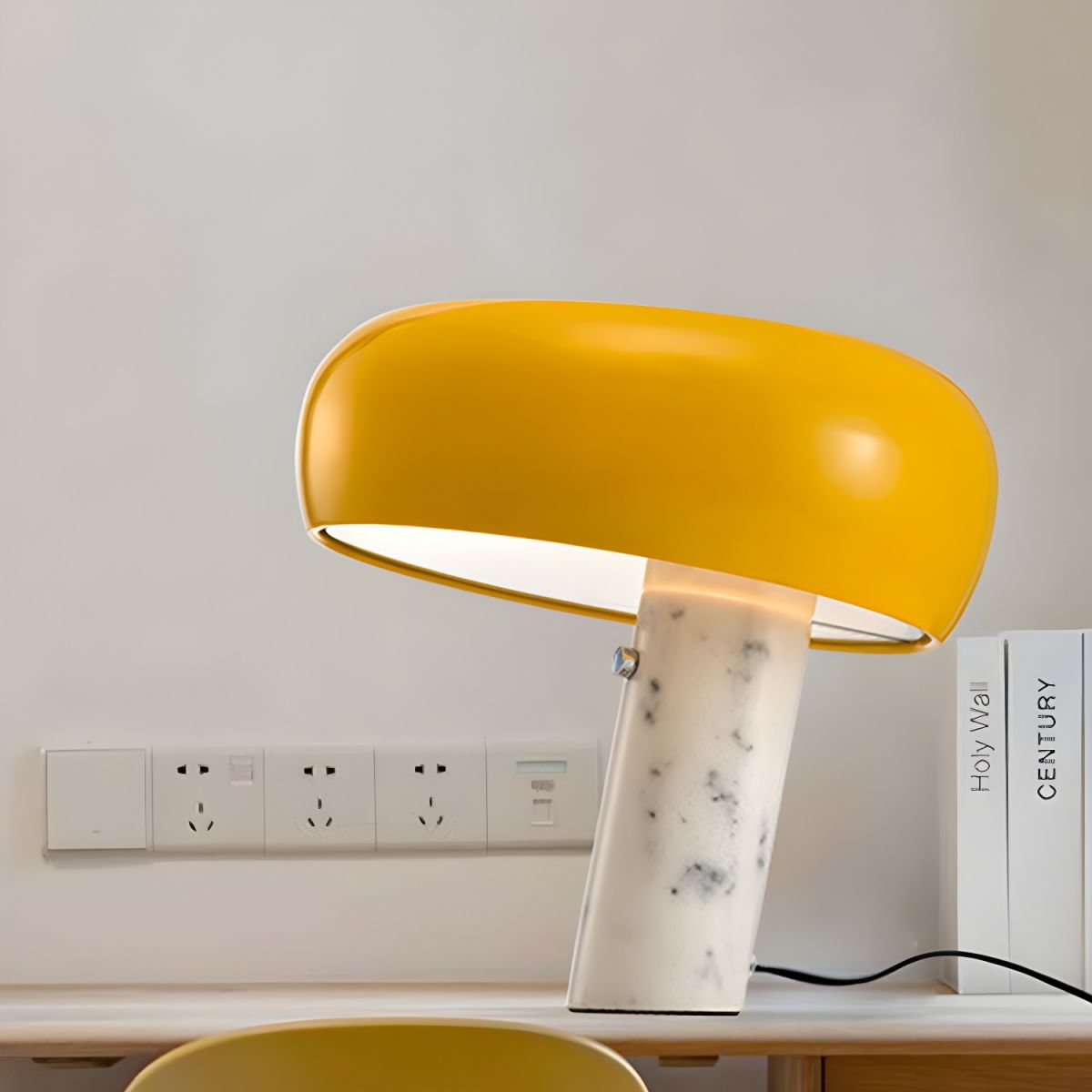 Table_Lamp_with_Dome_Shade_Nordic_Modern_Design_Norvio_