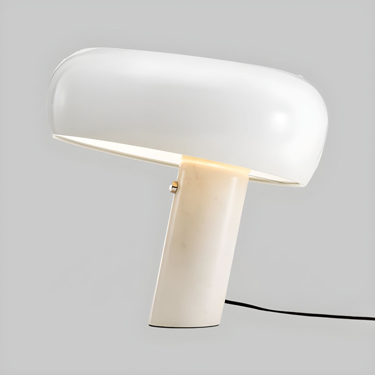Table_Lamp_with_Dome_Shade_Nordic_Modern_Design_Norvio_
