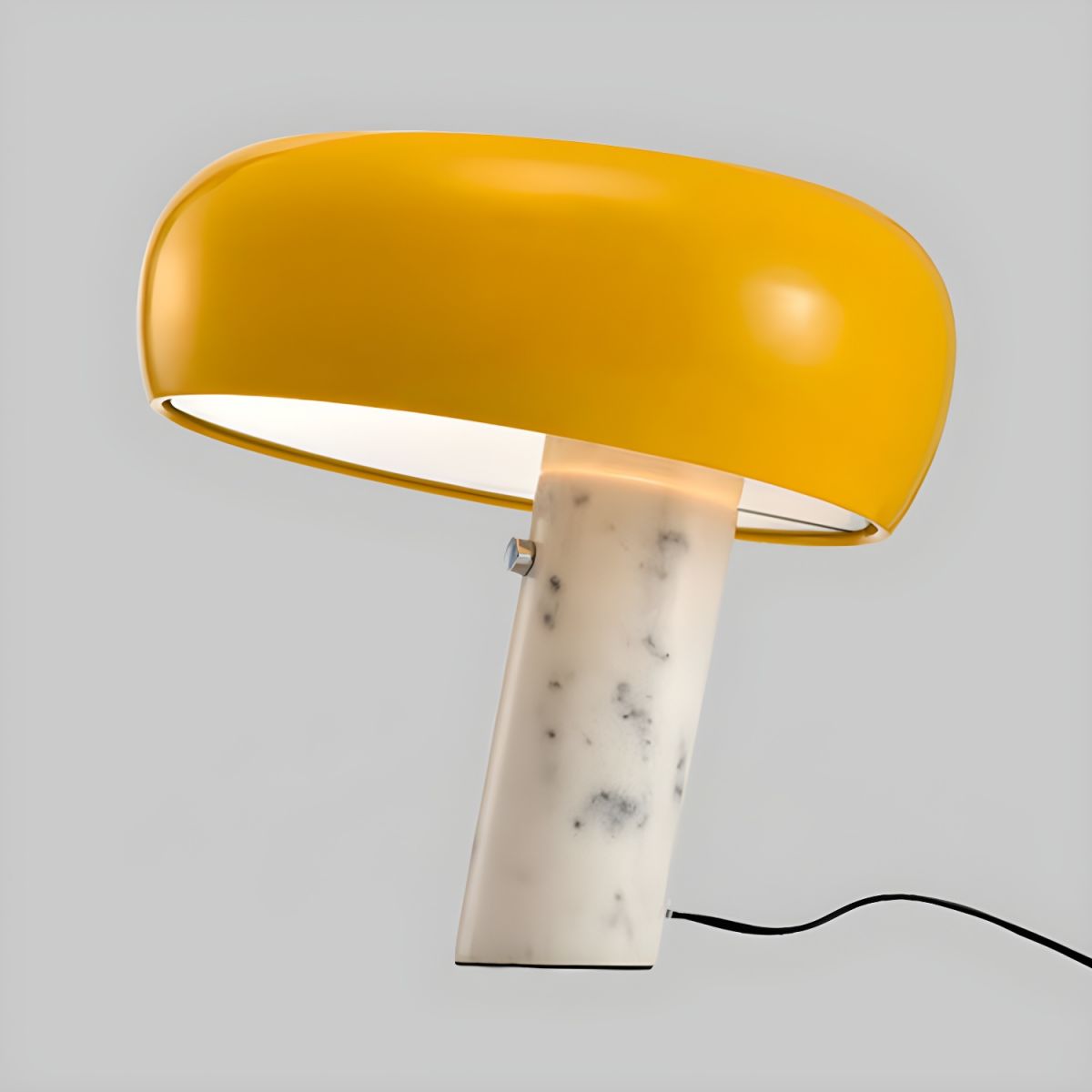 Table_Lamp_with_Dome_Shade_Nordic_Modern_Design_Norvio_