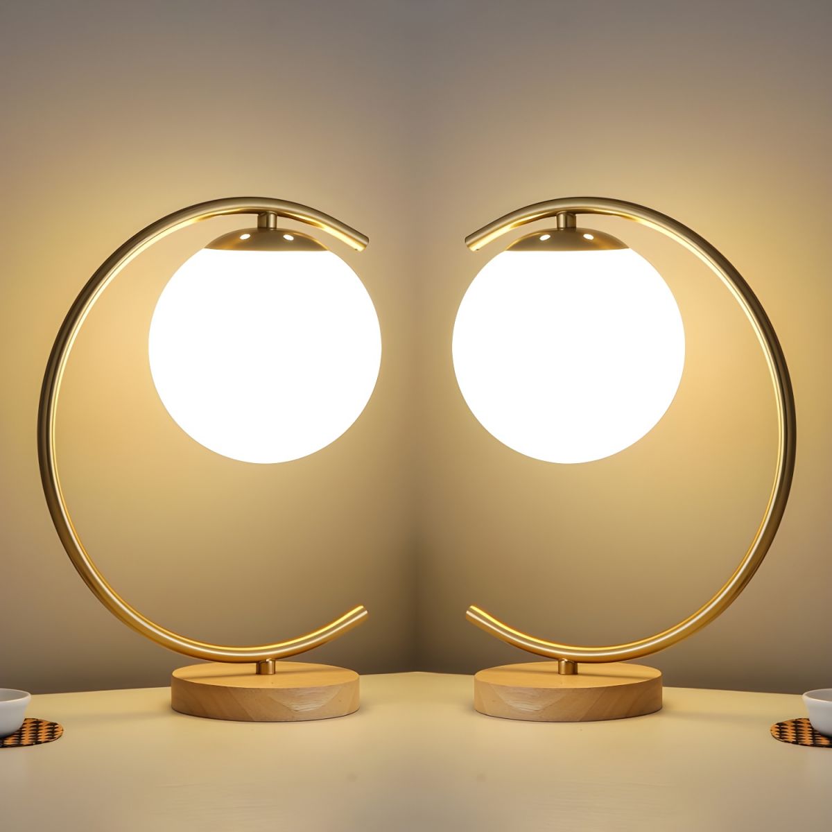 Table Lamp with Glass Globe Nordic Style | Ulvano