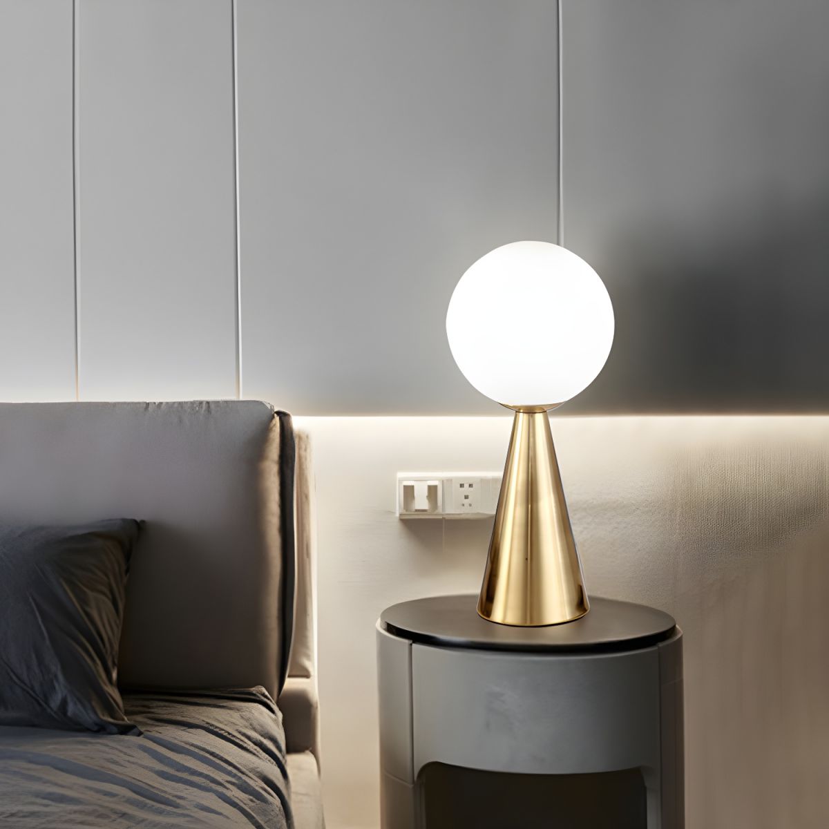 Table Lamp with Glass Globe Postmodern Style | Veliora