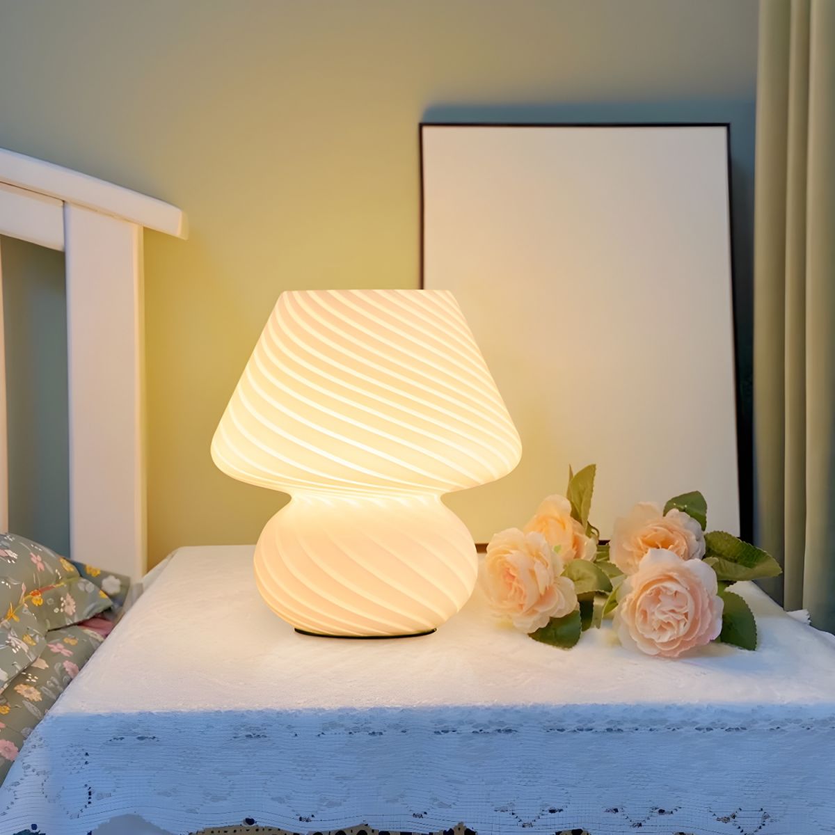Table Lamp with Glass Shade Modern Living Room | Ceravio