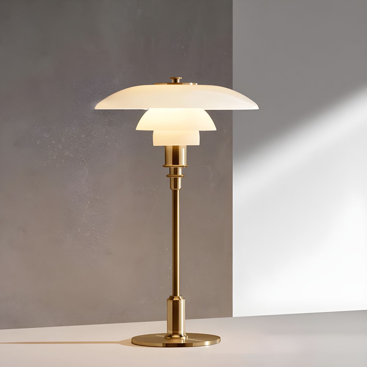 Table Lamp with Glass Shade Modern Metal Finish | Arvion