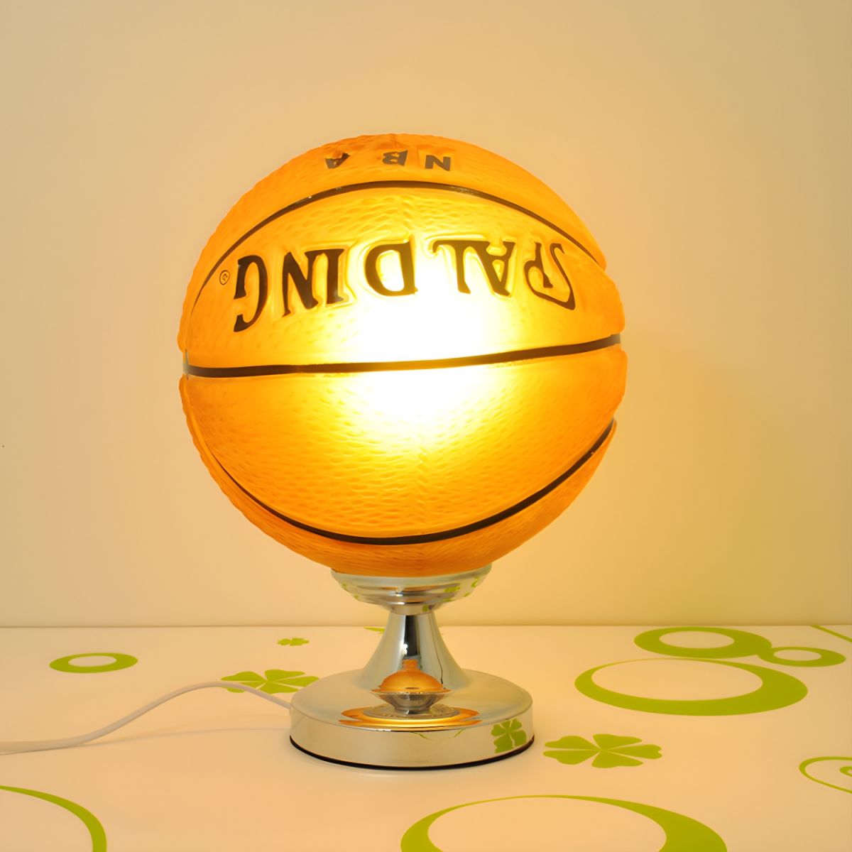 Table Lamp with Glass Shade Sport Style | Baskoro