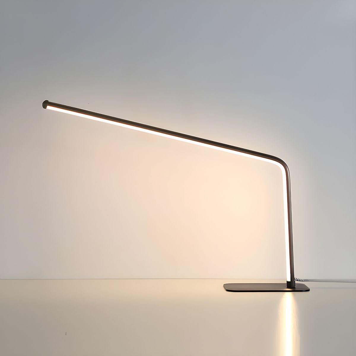 Table Lamp with LED Nordic Modern Style | Norvia