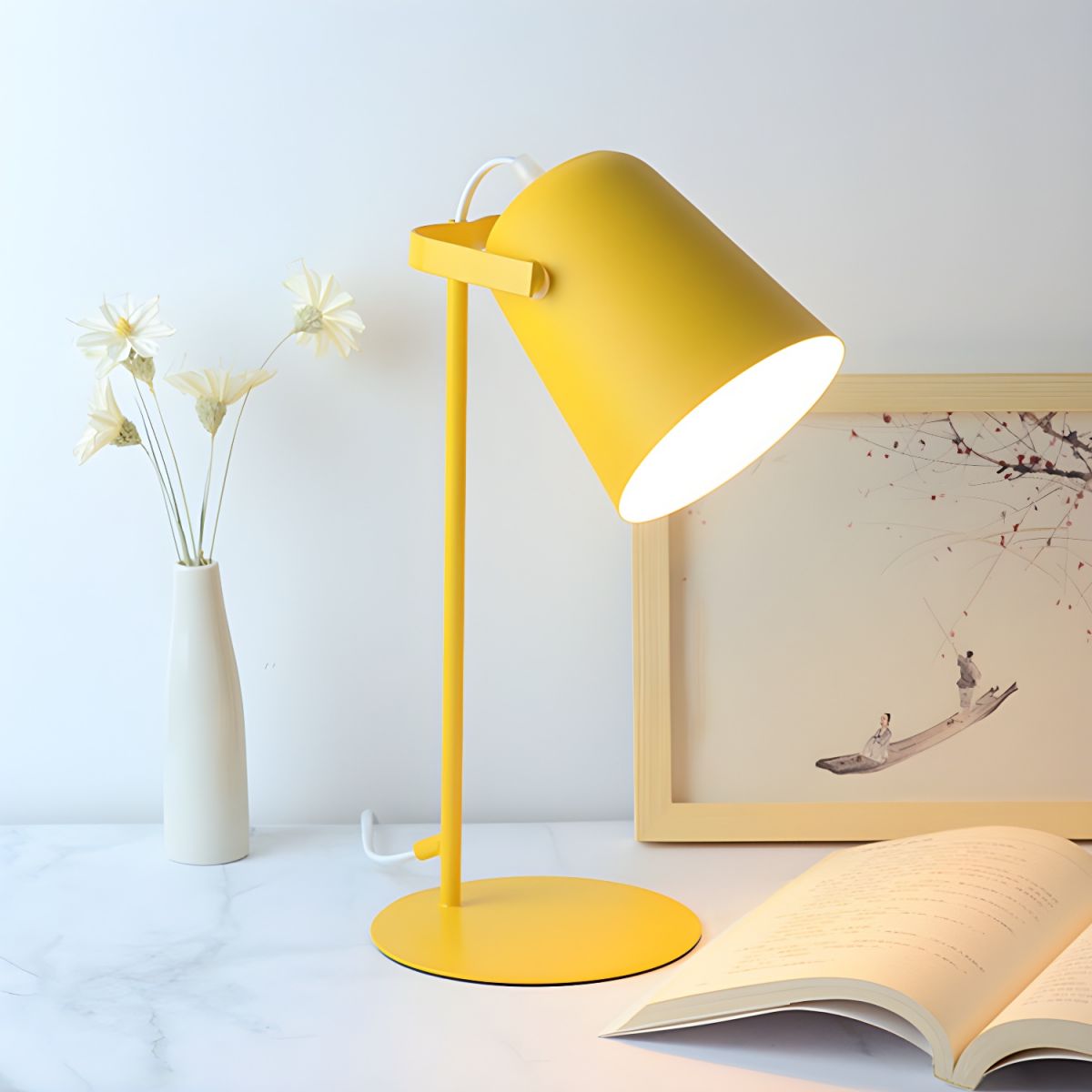 Table Lamp with Metal Bell Shade Nordic Style | Zaviro