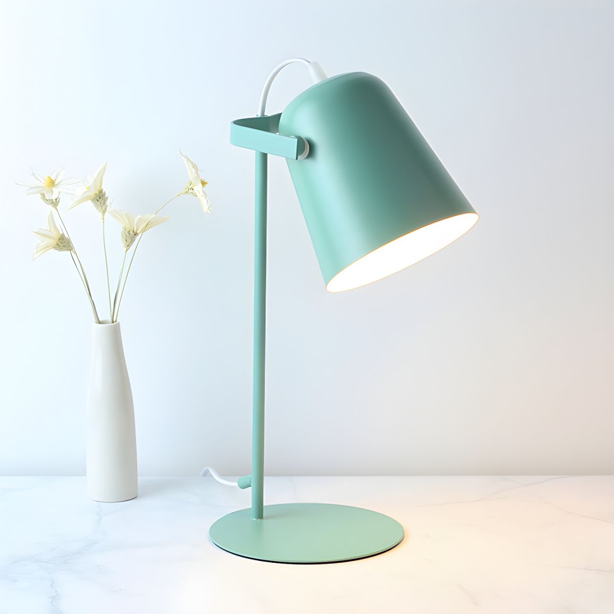 Table Lamp with Metal Bell Shade Nordic Style | Zaviro