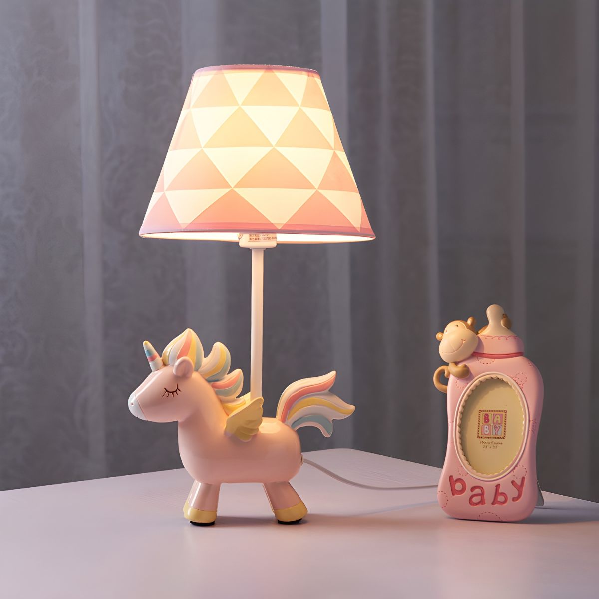 Table Lamp with Resin Unicorn Kids Room | Estrina