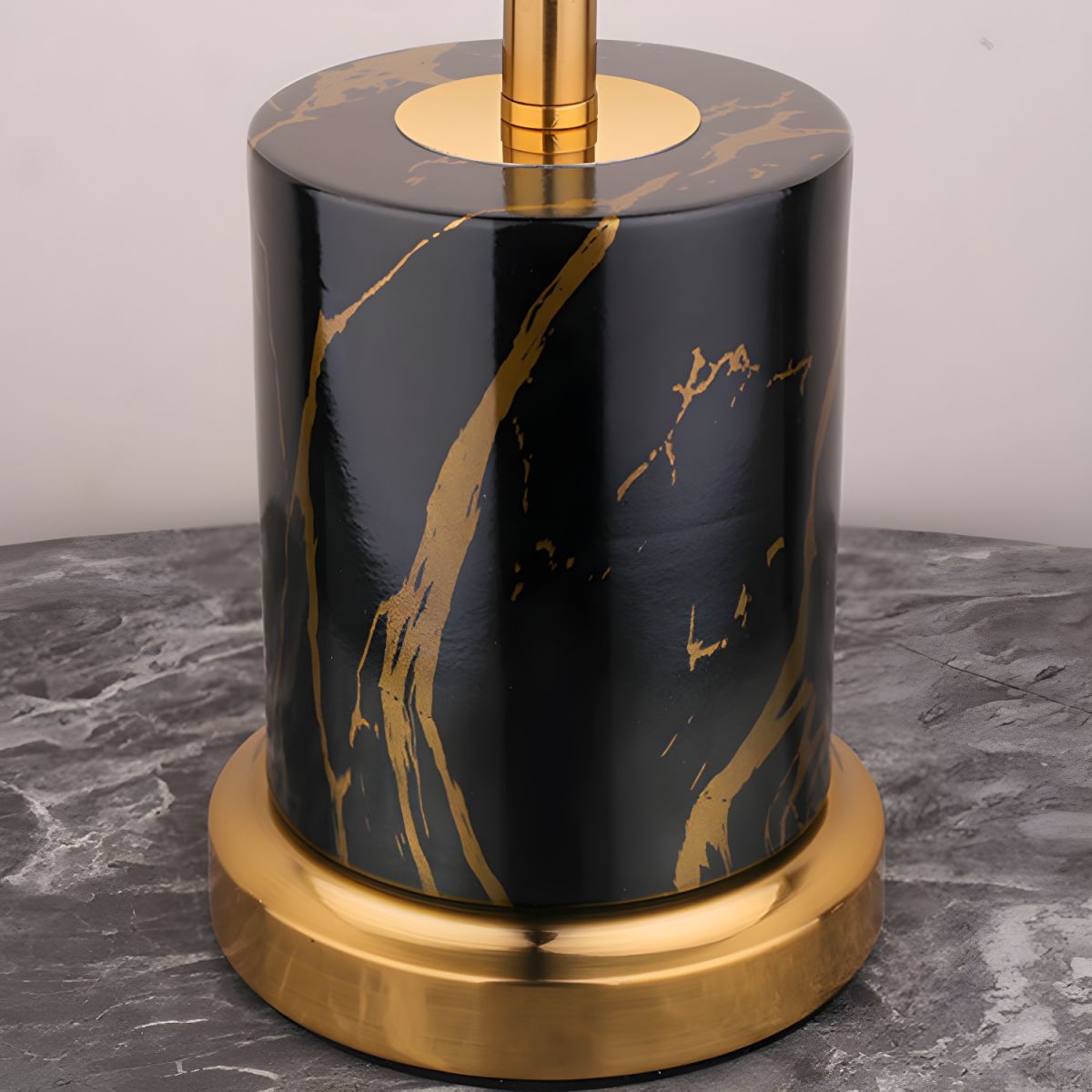 Table Lamp with Touch Sensor Modern Metal Design | Tavion