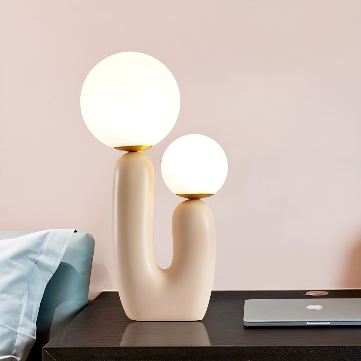 Table Lamp with pink resin base glass shade Nordic | Ravion
