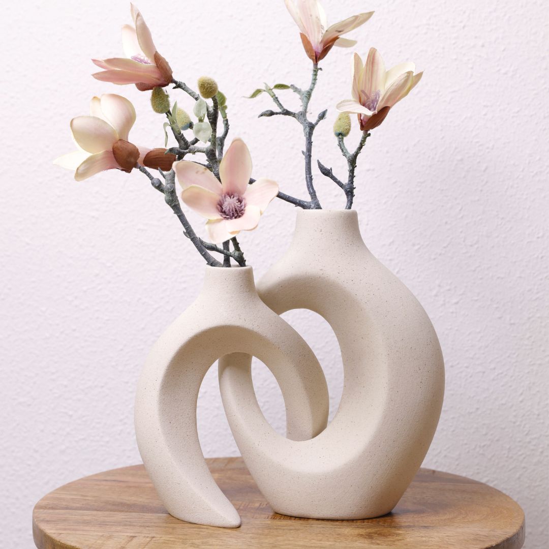 Vase Ceramic Intertwined Design for Modern Interiors | Zoreli